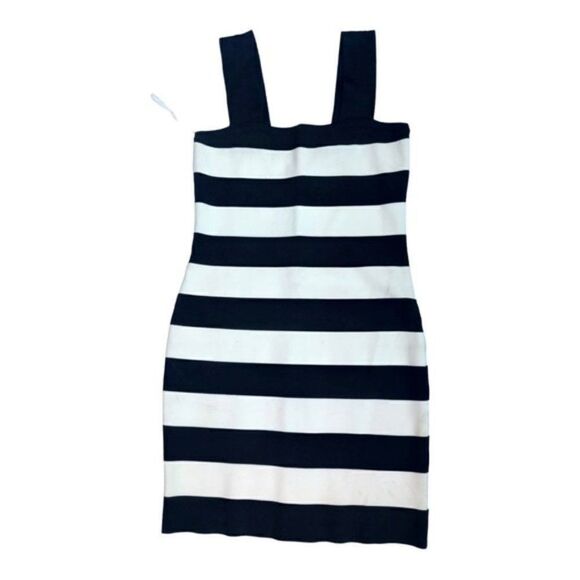 𝅺Alice + Olivia Striped Mini Dress - Picture 1 of 4